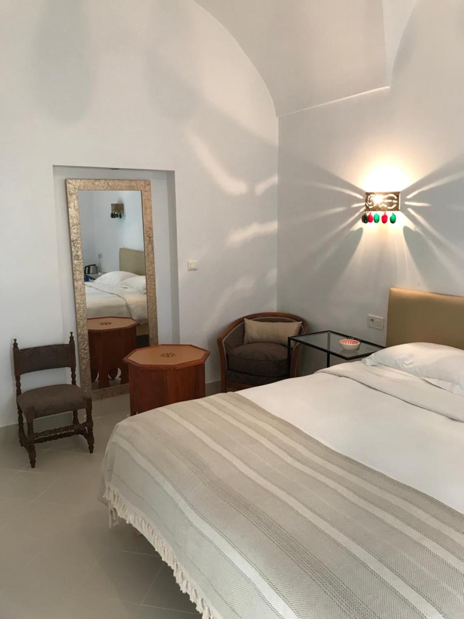 ラ・マルサ Dar Esma Bed & Breakfast エクステリア 写真